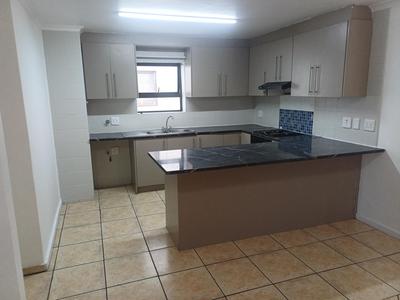 Apartment / Flat For Sale in Brackenfell, Brackenfell