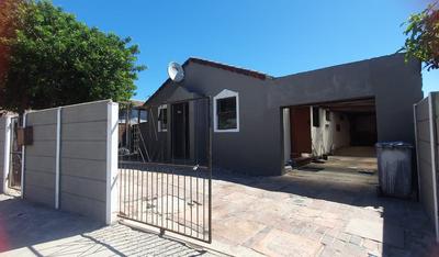 House For Rent in Forest Village, Eersterivier
